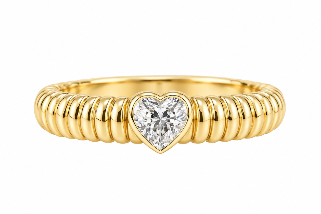 Gold Ribbed Band Heart Diamond Ring