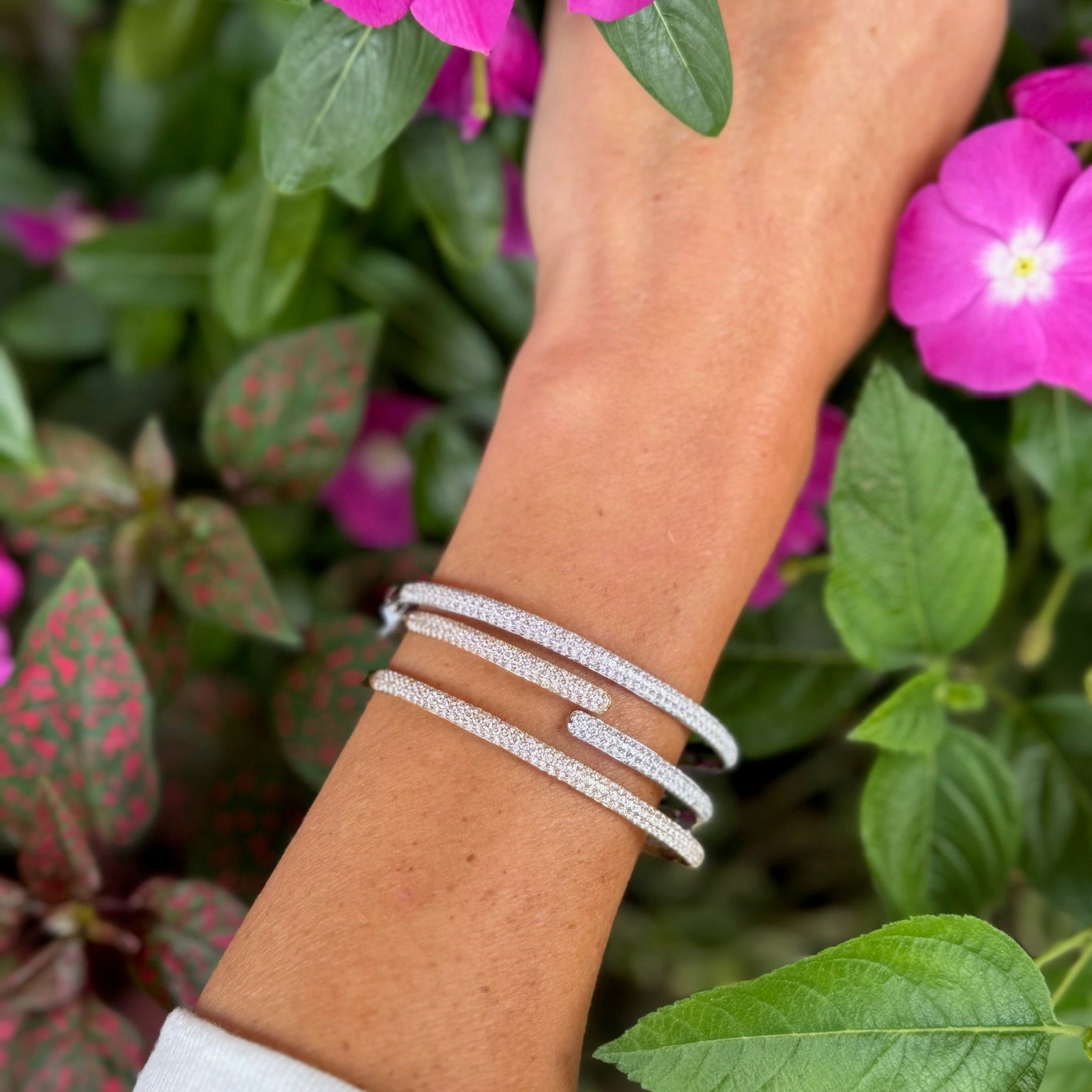 Pavé Wrap Bracelet White Gold