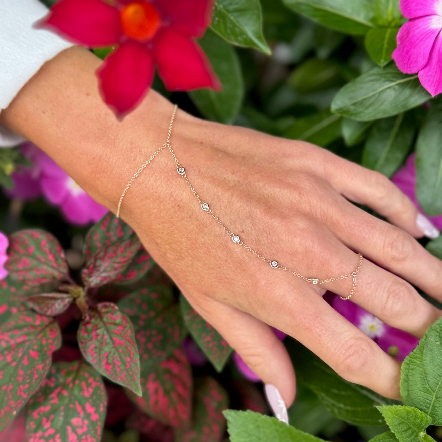 Diamonds By The Yard Hand Chain